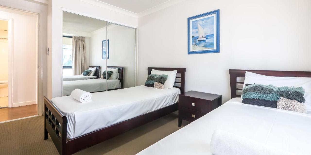 Victoria Square Apartments Gold Coast Exterior photo