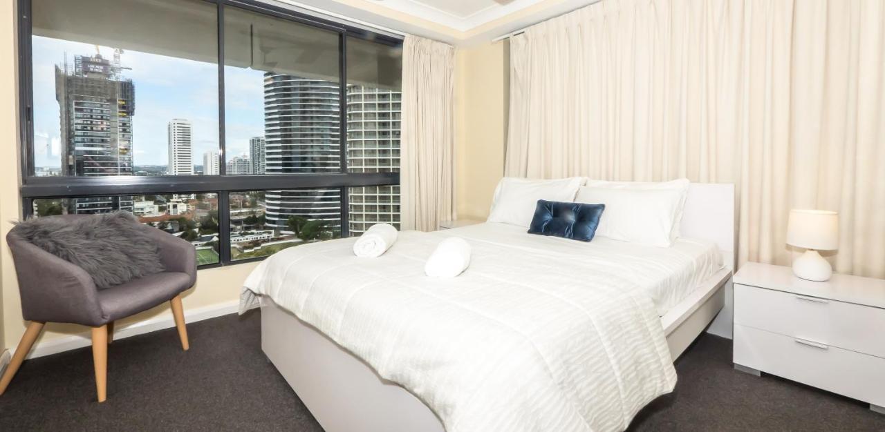 Victoria Square Apartments Gold Coast Exterior photo