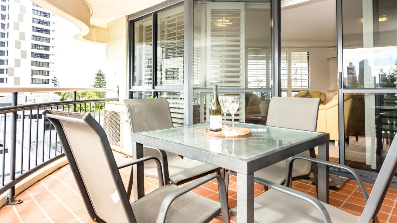 Victoria Square Apartments Gold Coast Exterior photo