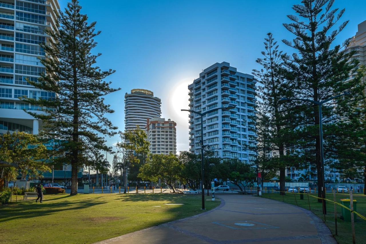 Victoria Square Apartments Gold Coast Exterior photo