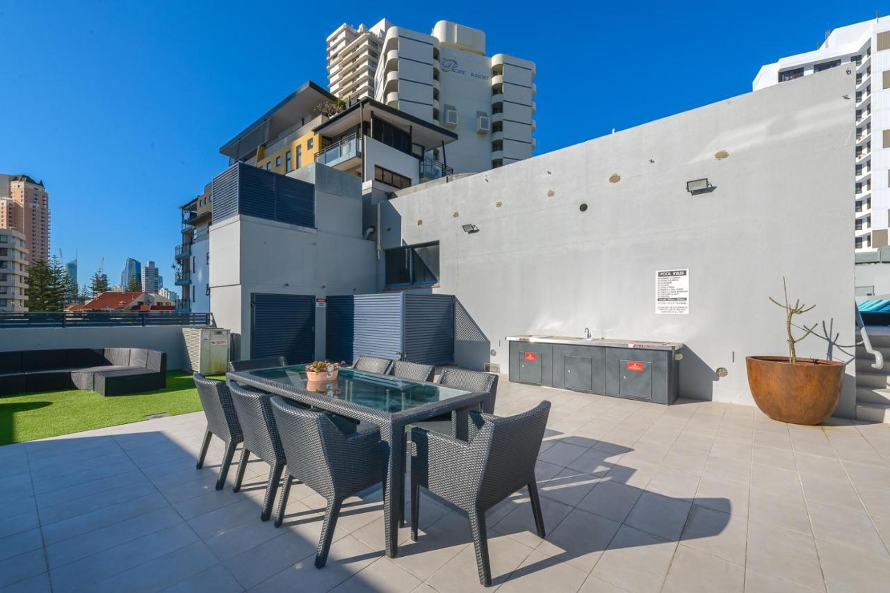 Victoria Square Apartments Gold Coast Exterior photo